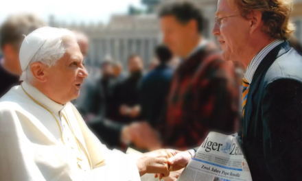 Paus Emeritus Benediktus XVI dan Jurnalisme Katolik