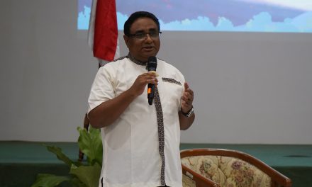 Pastor Alforinus Gregorius Pontus, OFM Sebut Anggota DPR RI Abraham Sridjaja  Harapan Gereja dan Bangsa di Masa Depan