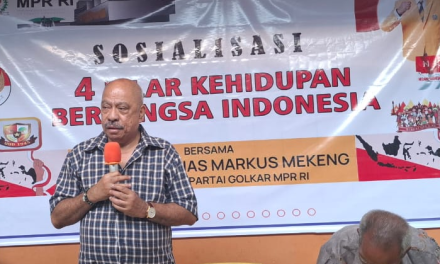 Di hadapan Warga Kelurahan Kabor, Mekeng Berpesan Agar Tetap Berdiri Kokoh di Bawah Pilar Kebangsaan Indonesia