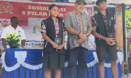 Ketua Fraksi Partai Golkar MPR RI Melchias Markus Mekeng Sosialisasikan Empat Pilar Kebangsaan di SMAN I Nita, Sikka,  Nusa Tenggara Timur